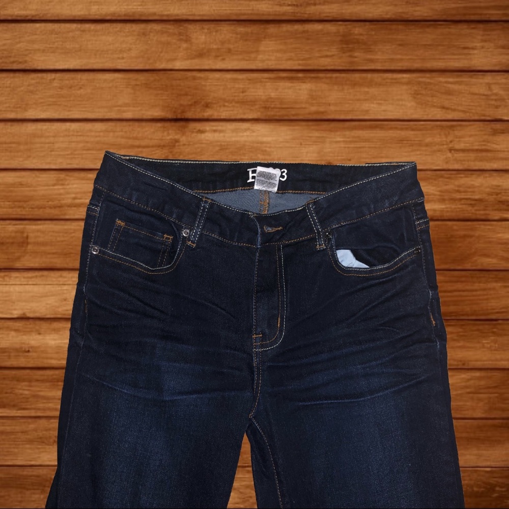 Girls/Women’s jeans